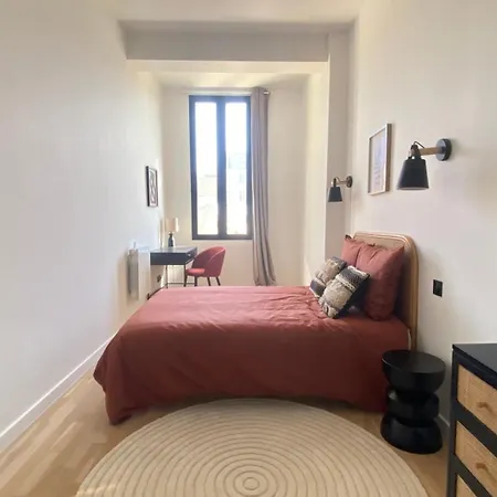 Duplex De Charme Au Coeur Du Triangle Dor *