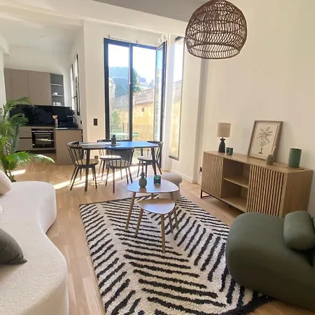 Appartamento Duplex De Charme Au Coeur Du Triangle Dor *