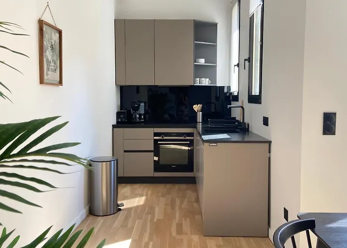 Duplex De Charme Au Coeur Du Triangle Dor * 보르도